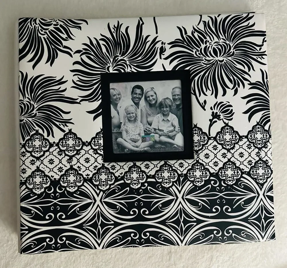 MYX Make Your Mark Postbound Album / Scrapbook B&W New scrapbooking 12 x 12